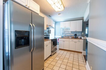 white sulphur springs