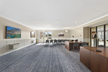 the vanderbilt hotel suites