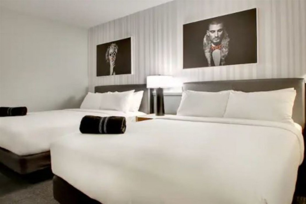 the rose chicago tapestry collection by hilton