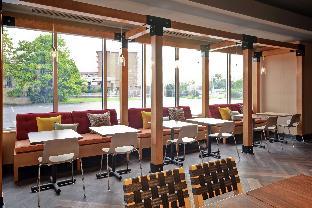 tru by hilton louisville airport