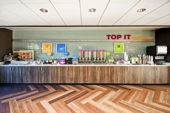 tru by hilton louisville airport