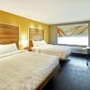 tru by hilton louisville airport