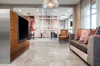courtyard by marriott jonesboro