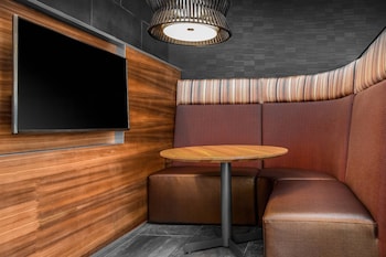 courtyard by marriott jonesboro