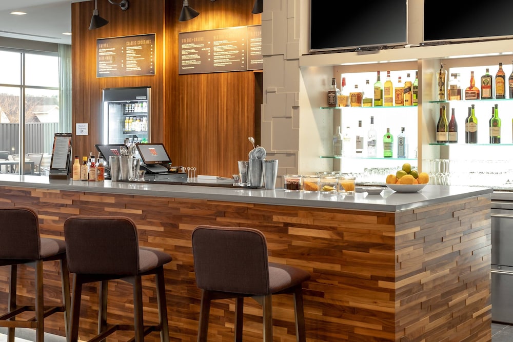 courtyard by marriott jonesboro