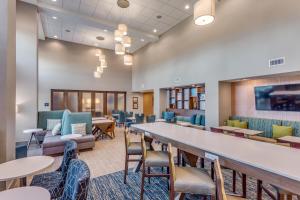 Hampton Inn & Suites Saraland Mobile,Mobile County>>Mobile,3 star