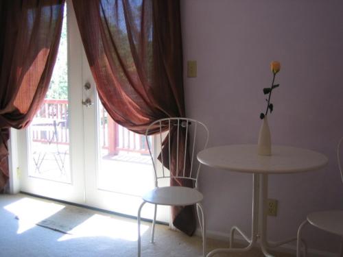 ahoy inn guesthouse