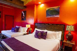 nomads hotel near san clemente pier