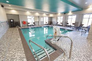 hampton inn mustang