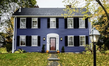 Elms Of Camden,Knox>>Camden,3 star