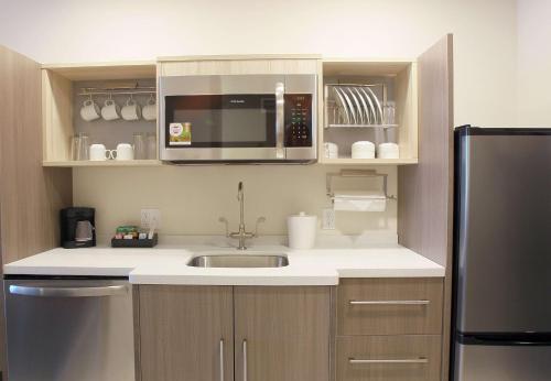 home2 suites by hilton nampa