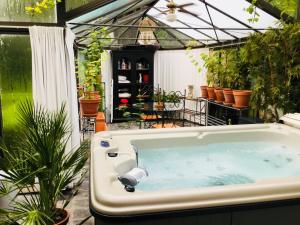 koetshuis bosdam bandb