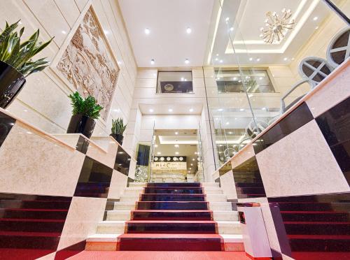 mercury boutique hotel