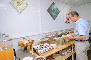 melyna hotel