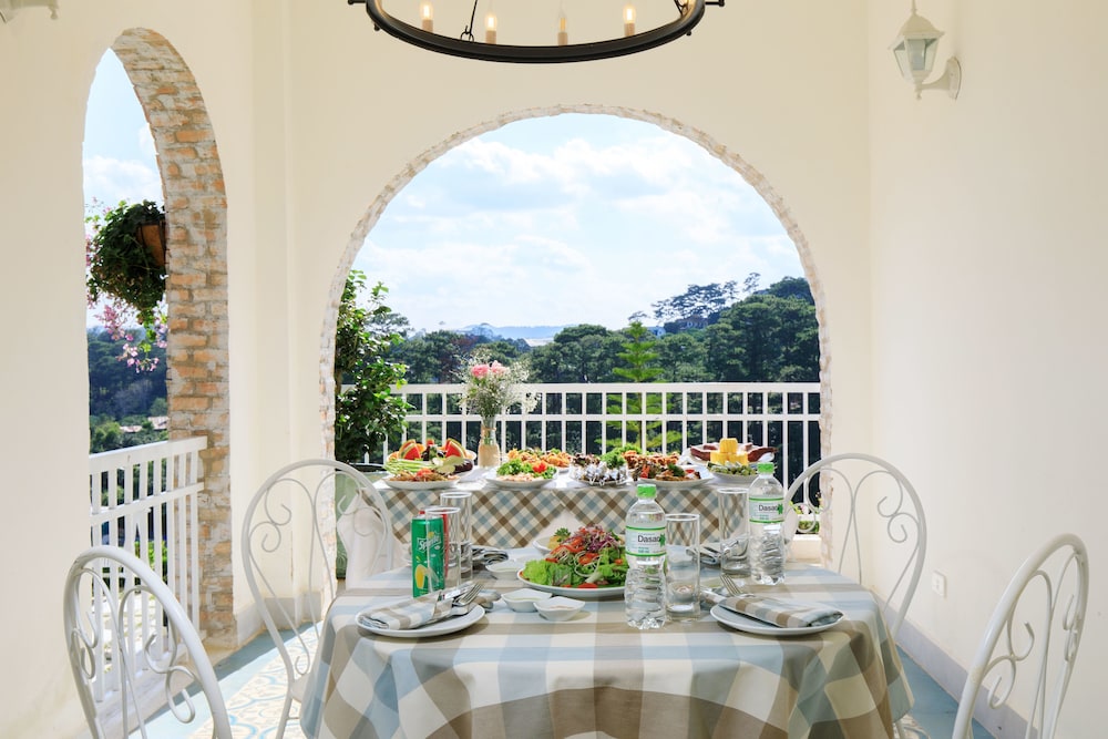 dalat de charme village