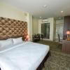 3mg lakeside hotel