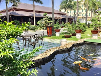 the mira boutique hotel