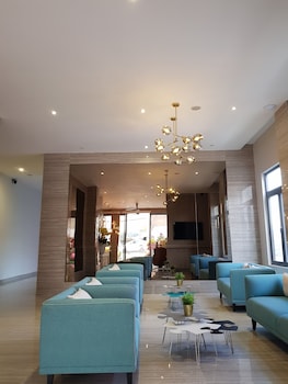 the luxe hotel da lat