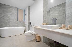 haian beach hotel and spa