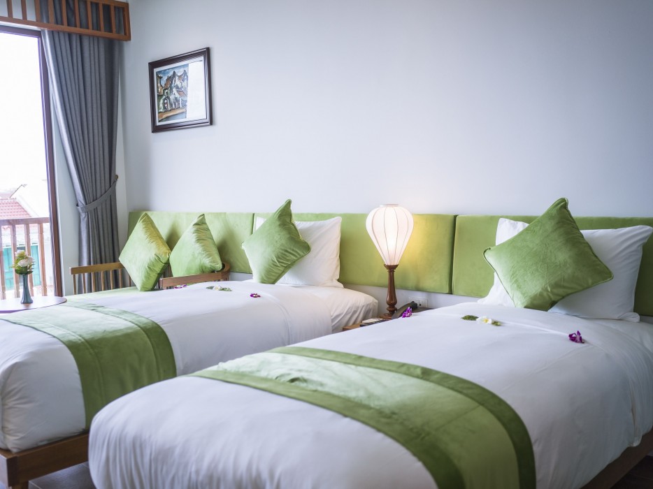 vinh hung old town hotel