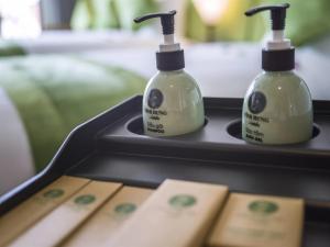 vinh hung old town hotel