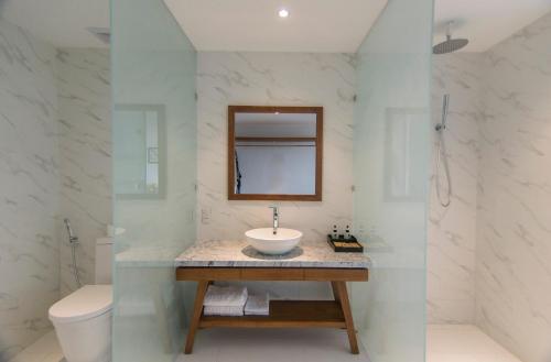 vinh hung old town hotel