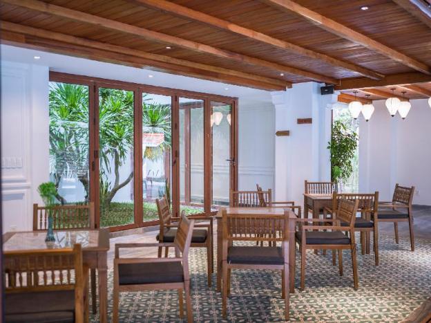 vinh hung old town hotel