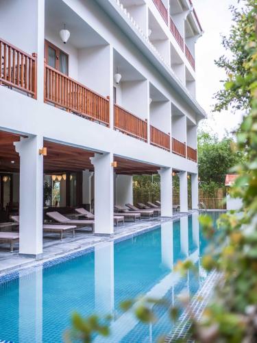 vinh hung old town hotel