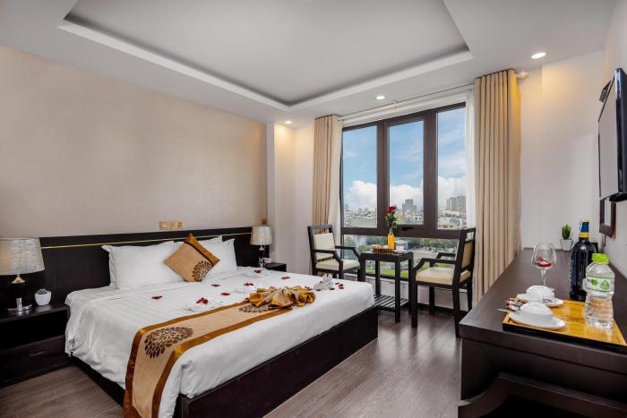 hanami hotel danang