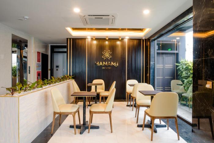 hanami hotel danang