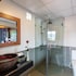 saparis hotel