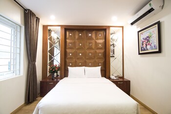 canary hotel and apartment