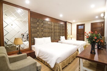 canary hotel and apartment