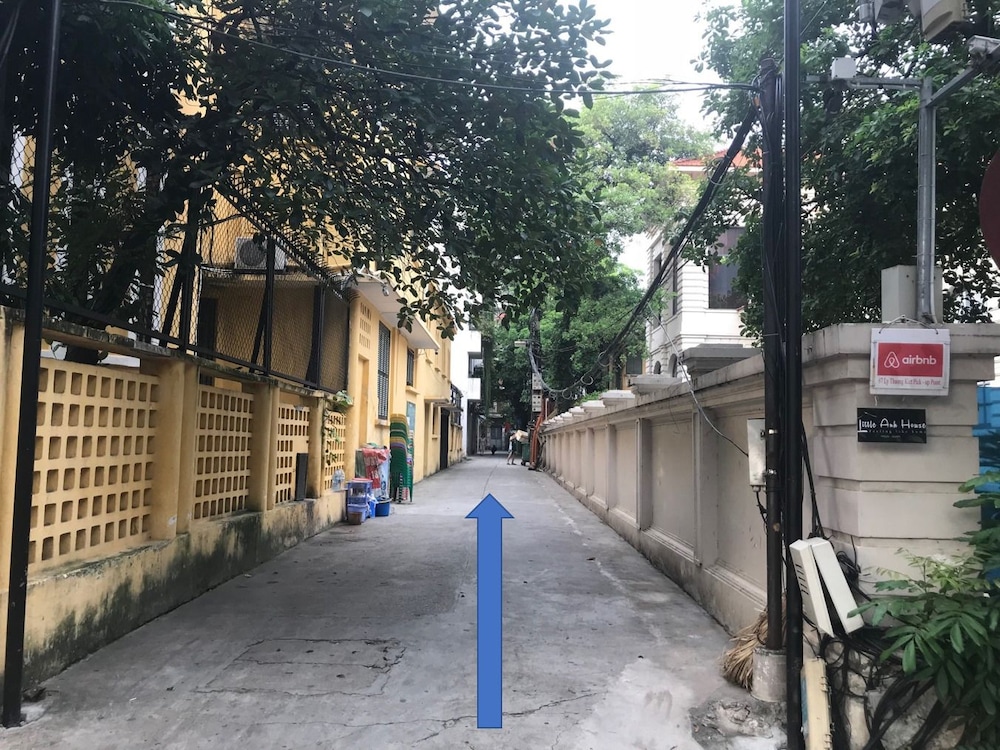 little anh house
