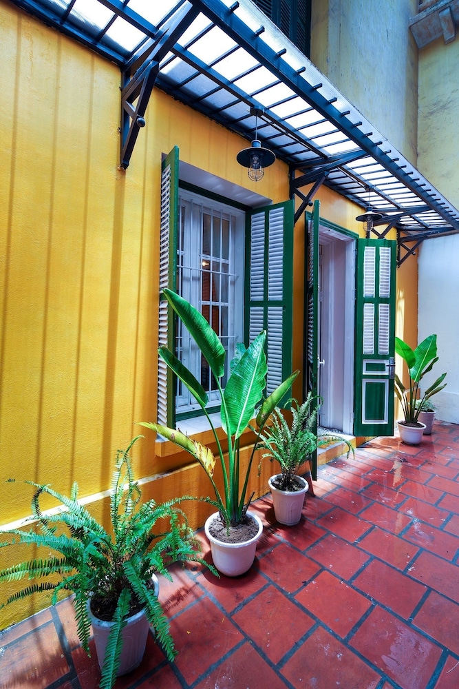 little anh house