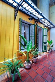 little anh house