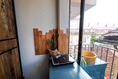 little anh house