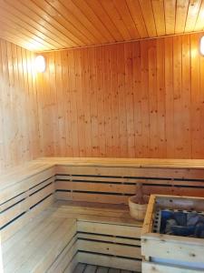 azumaya hotel linh lang