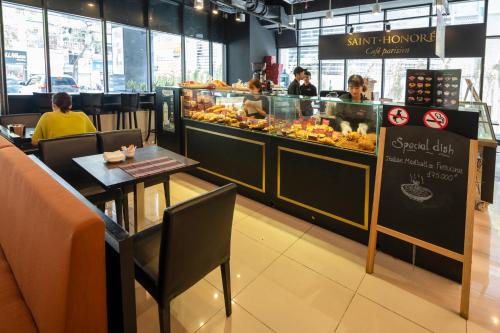 lancaster hanoi service apartment