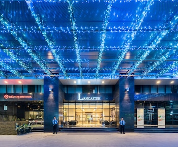 lancaster hanoi service apartment