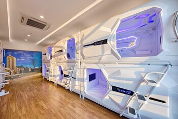 ancyra capsule hotel