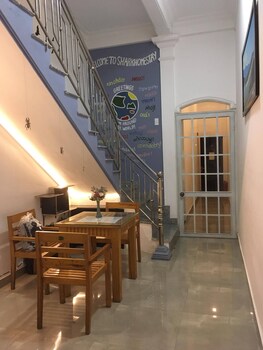 shark hotel hostel