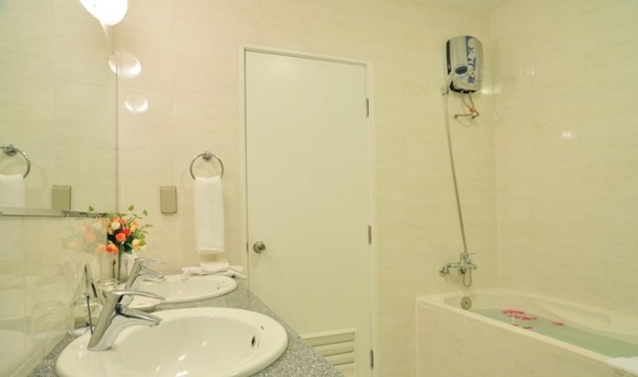 the waterfront residence