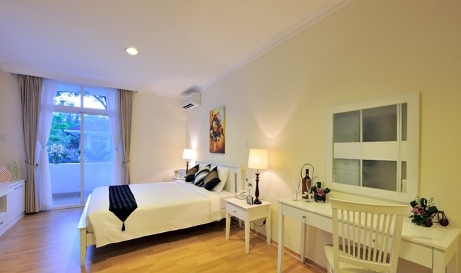 the waterfront residence