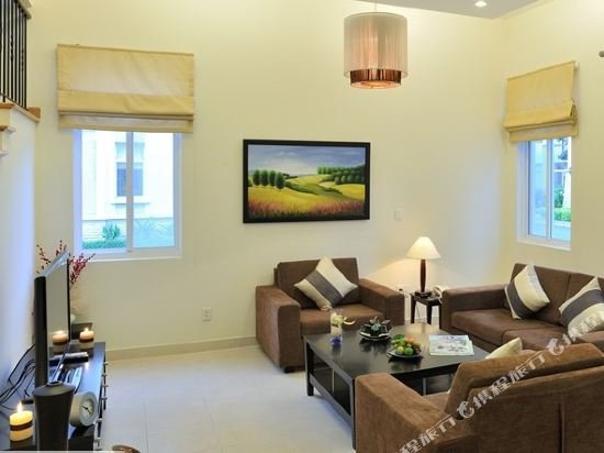 the waterfront residence