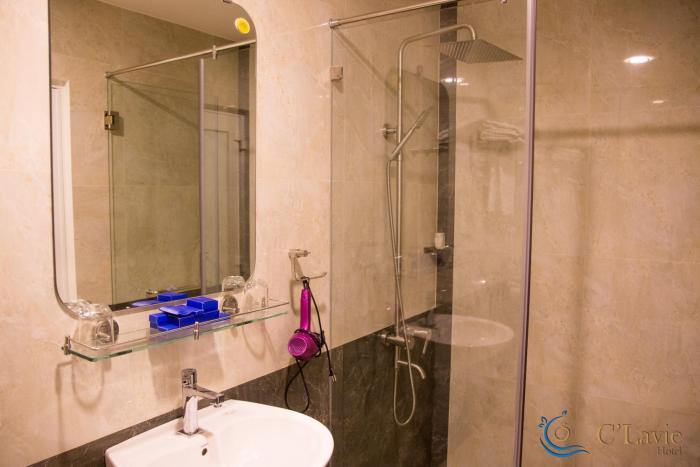 clavie hotel saigon airport hotel