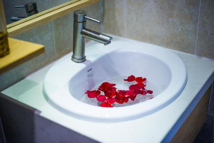 sincero hotel and apartment