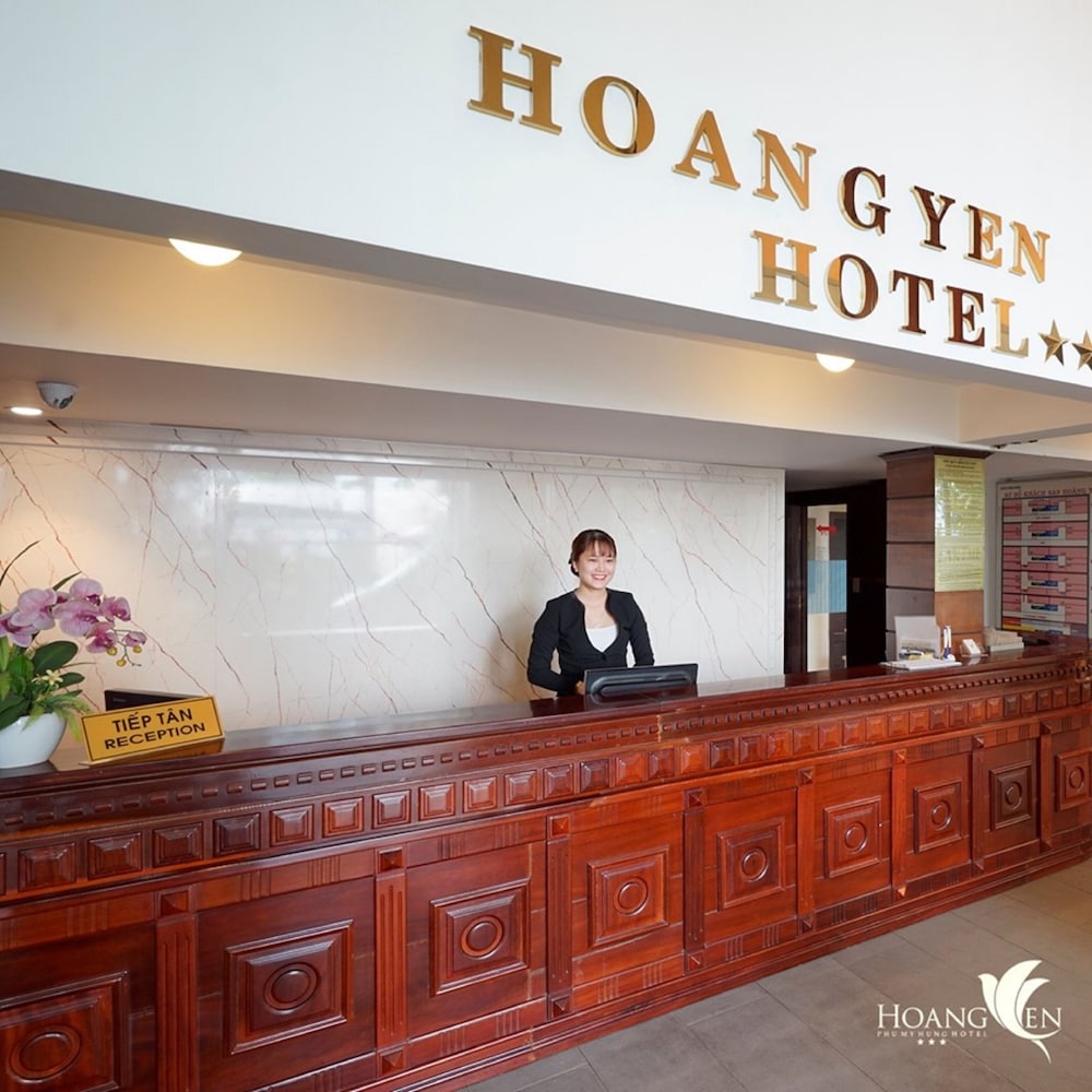 hoang yen hotel