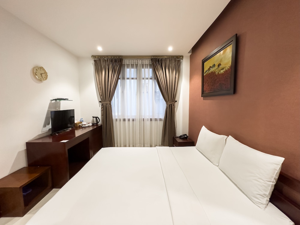 hoang yen hotel
