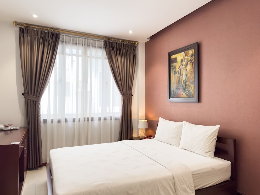 hoang yen hotel